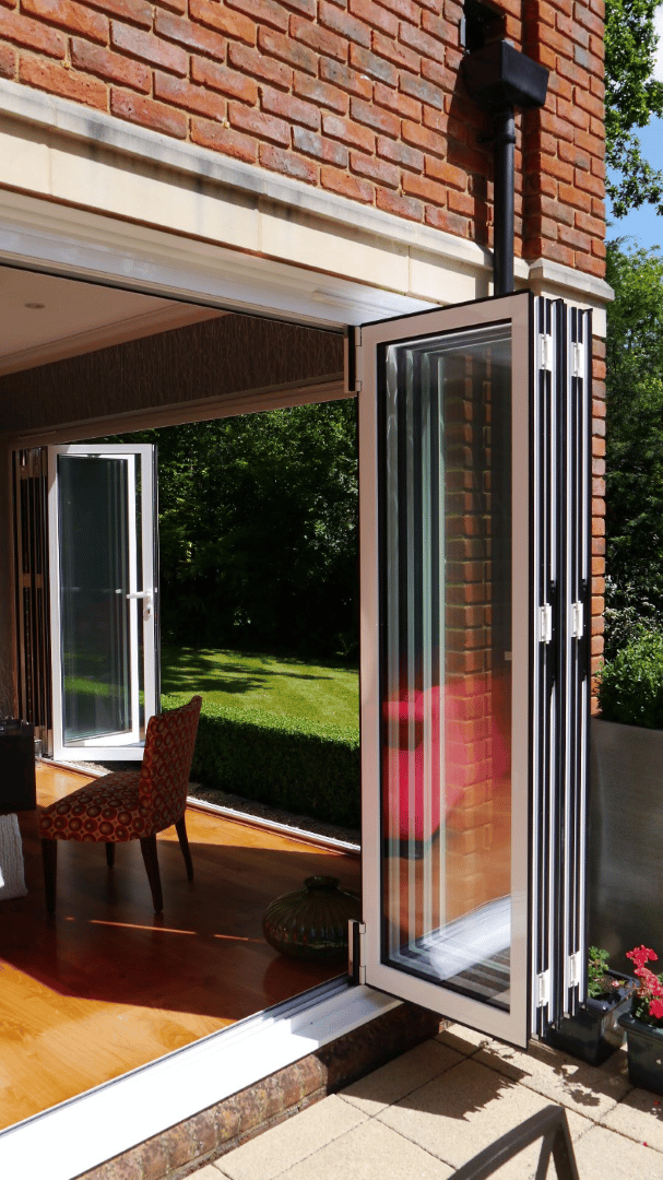 Full Guide on Replacing uPVC Window Handles and Locks